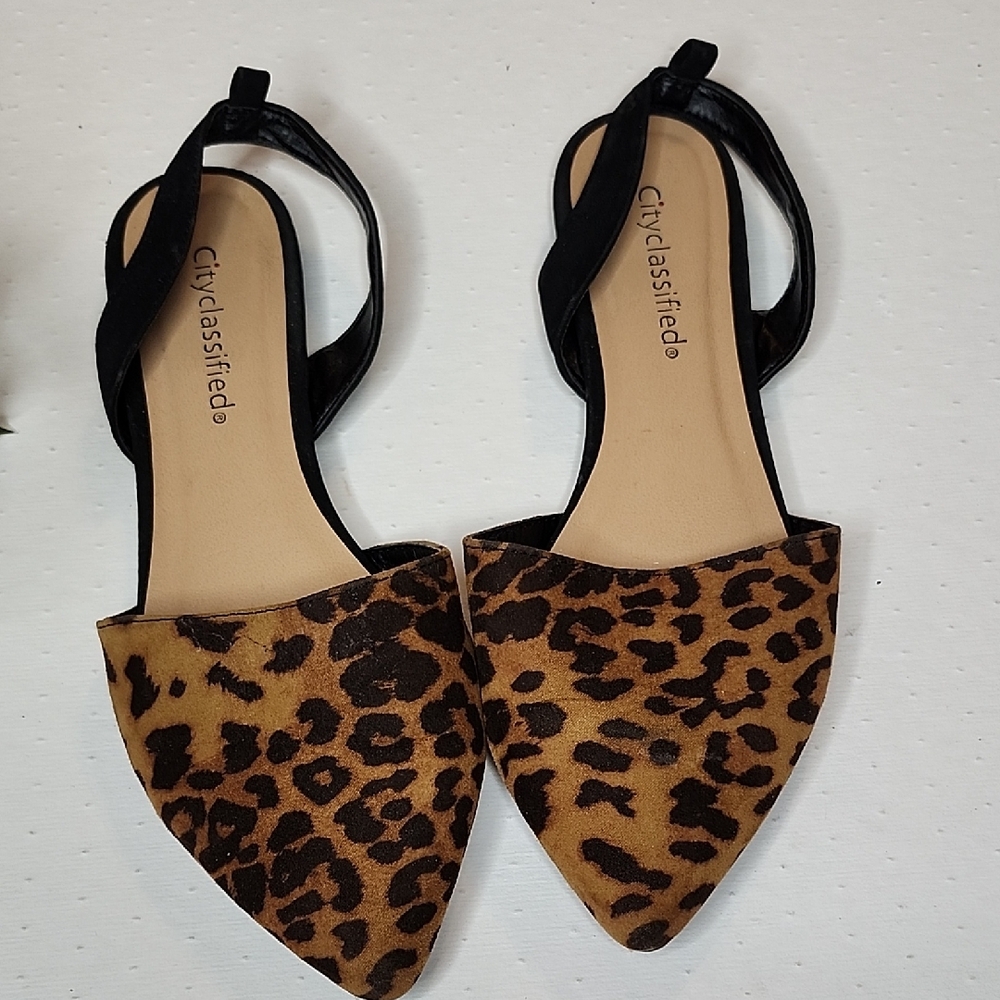 Women's Animal Print Flats